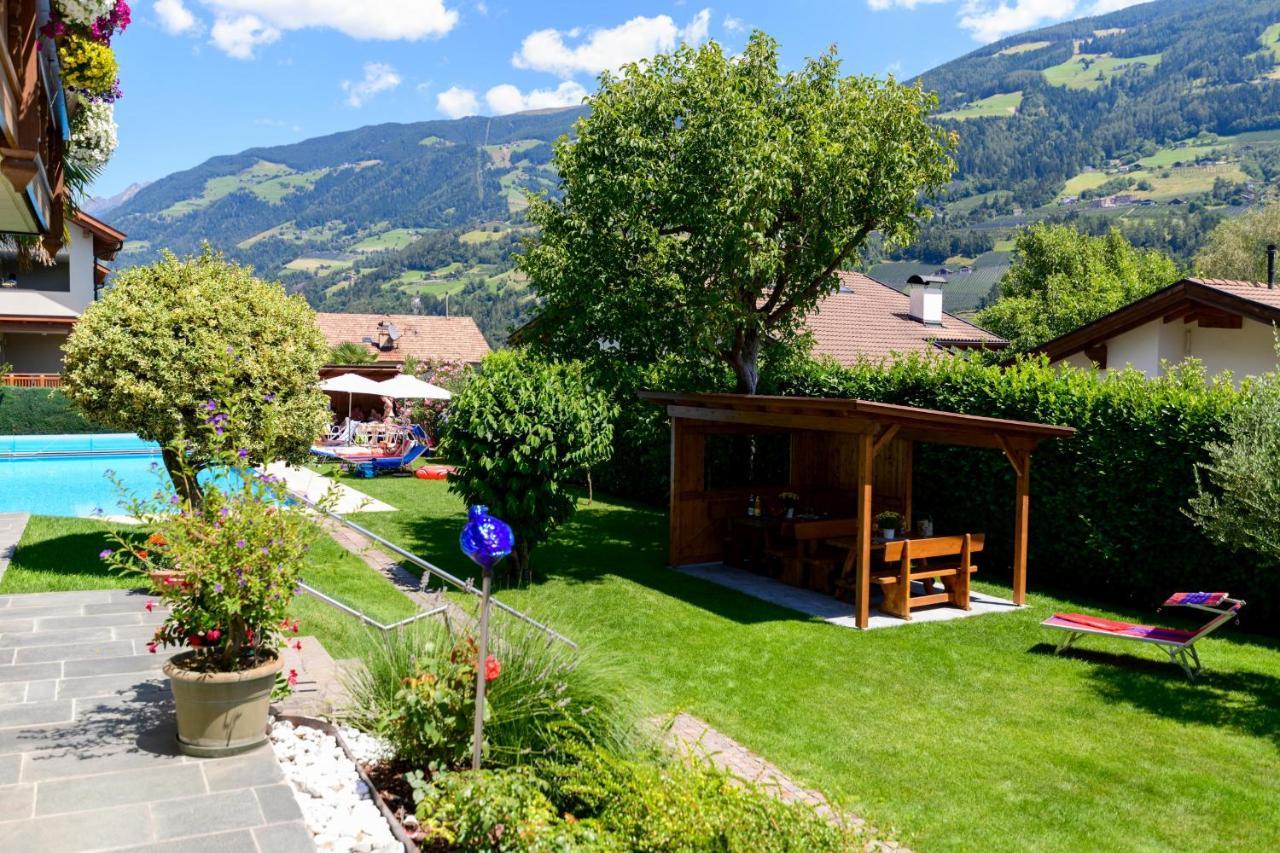 Ferienwohnungen Haus Christine Rifiano Exterior photo